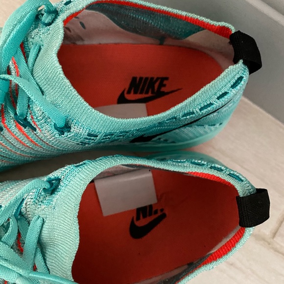 Nike Shoes - Picture 5 of 6